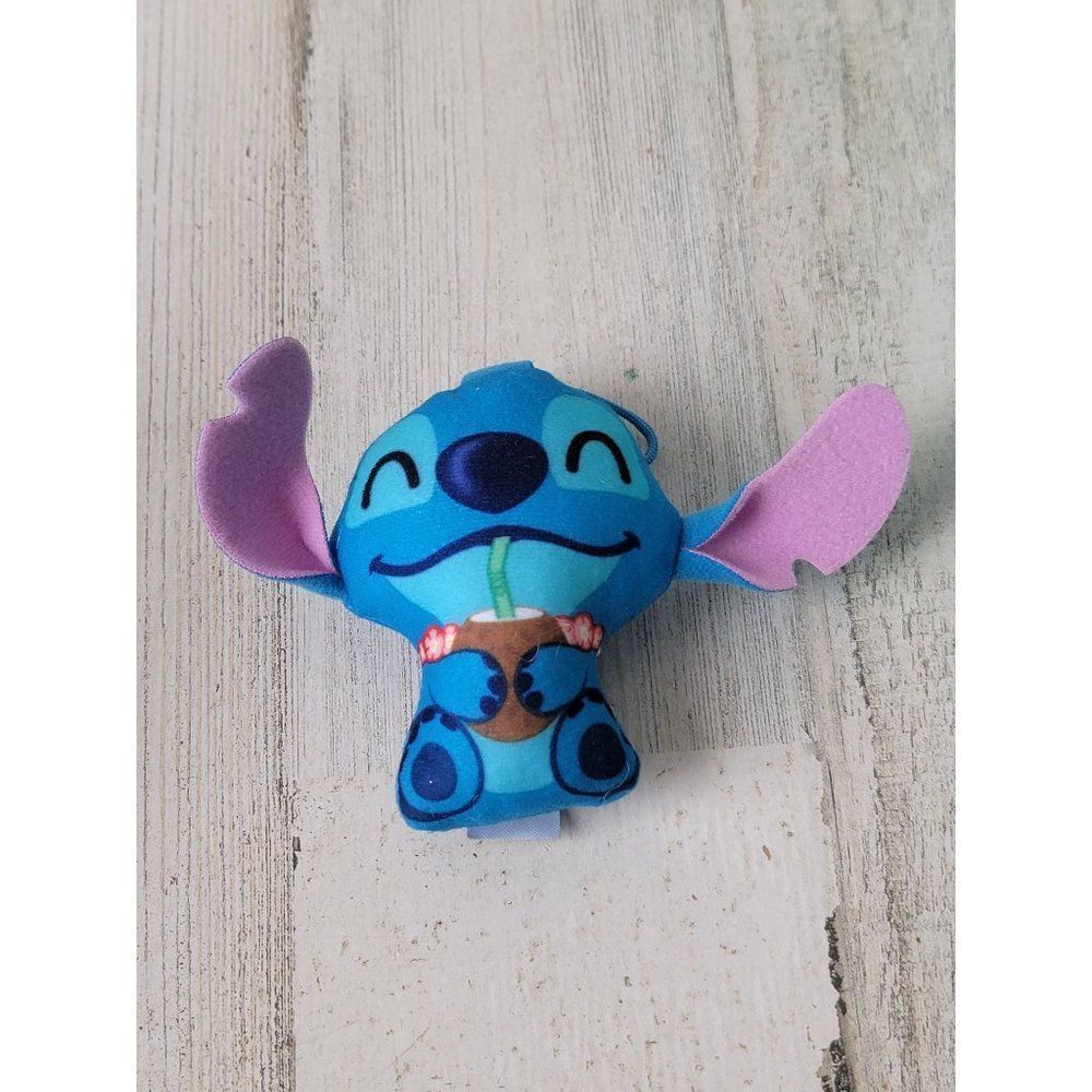 McDonald's sippin' Stitch Lilo coconut keychain plush toy figure‎